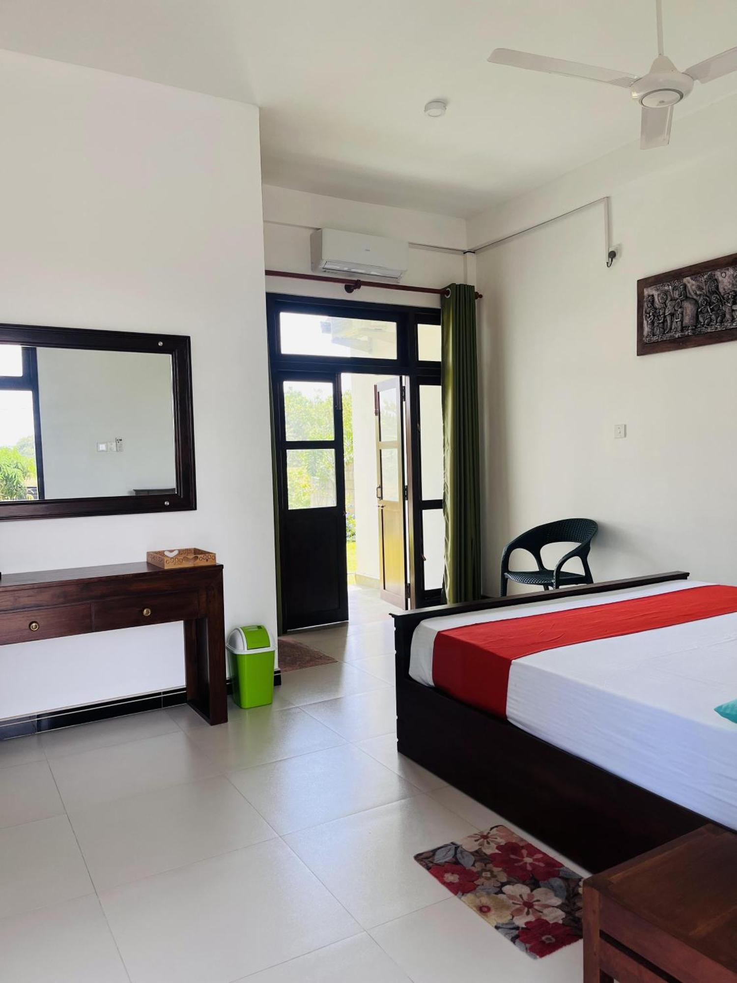 Aura Villa Polonnaruwa Exteriör bild